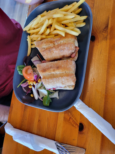 Puddleducks Café - Cong