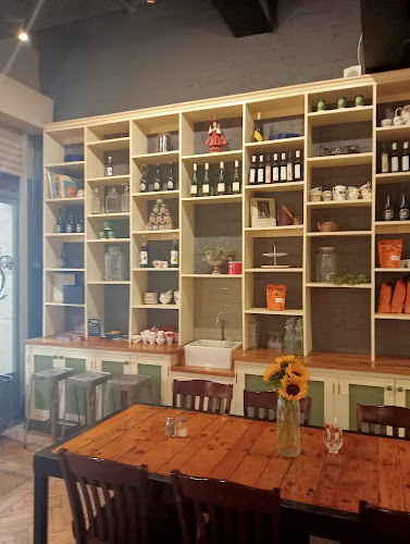 Unit 4, The Cornmarket Centre, Cornmarket St, Centre, Cork, T12 W6EP