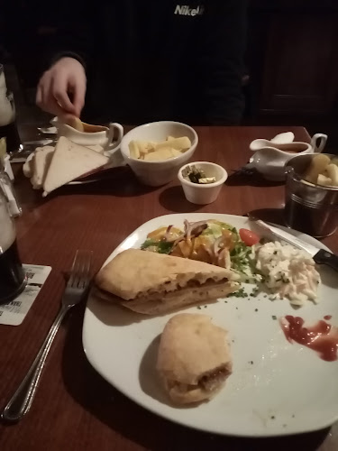 Smyth's Siopa Ól Pub - Hospitality and gastronomy