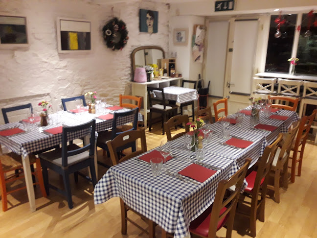 Napoli Coffee & Wine Bar - Hospitality and gastronomy