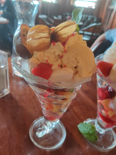 Comentarii opinii despre Neville's Cross Inn