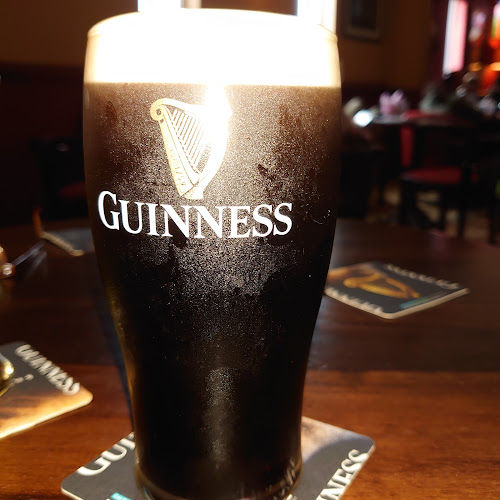 Mac Tams Bar - Hospitality and gastronomy