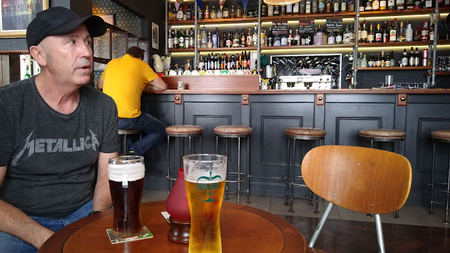 Bridge St Bar - Hospitality and gastronomy