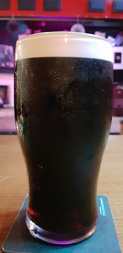 Comentarii opinii despre The Poor Relation