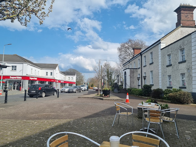 Street Side Cafe - Hospitality and gastronomy