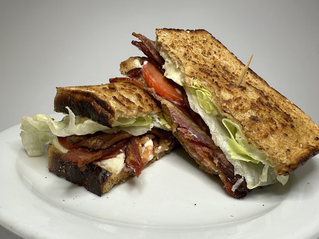 Comentarii opinii despre Belly Café