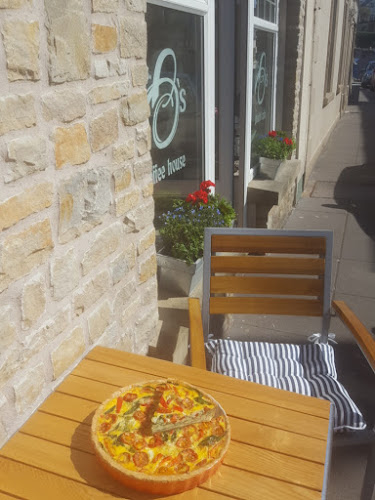 Main St, Killybegs, Co. Donegal, F94 XY91