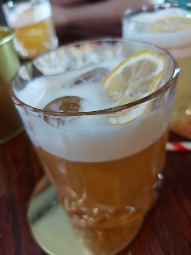 Comentarii opinii despre 37 Queen Street