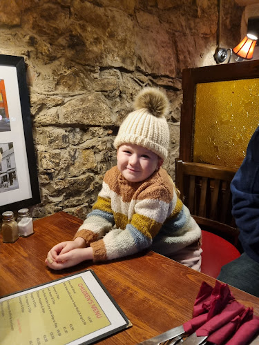 Smyth's Siopa Ól Pub - Hospitality and gastronomy