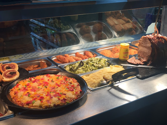 Opinii despre D. Kirwan/Mulhearne Foodstore "Danny's" în Kilmacthomas - Hospitality and gastronomy