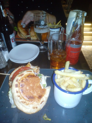 Castle St, Dungarvan, Co. Waterford, X35 E192