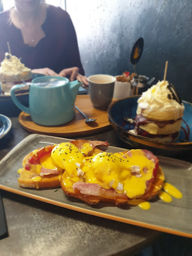 Lab 82 Coffee - Hospitality and gastronomy