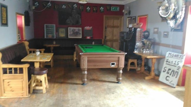 Moore's Bar - Hospitality and gastronomy