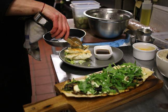 5 Main St, Town-Plots, Kinsale, Co. Cork, P17 W284