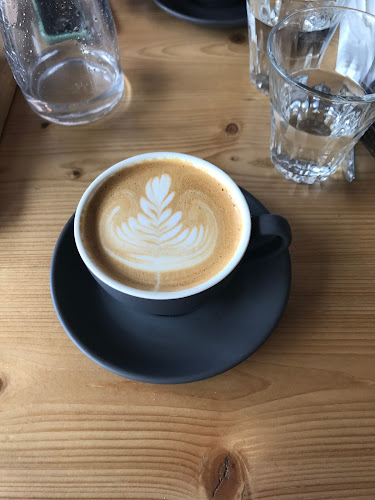 Comentarii opinii despre The Bookshelf Tralee