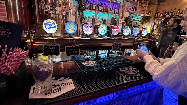 Pompeii Pizza - Hospitality and gastronomy