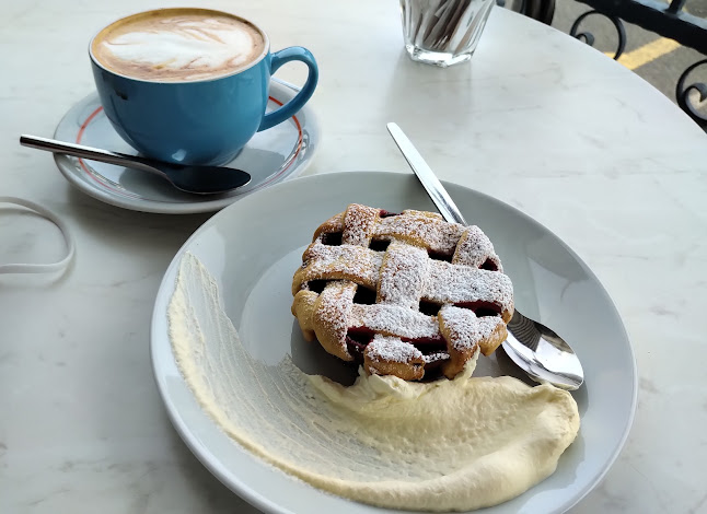 Gallery Cafe,restaurant - Gort