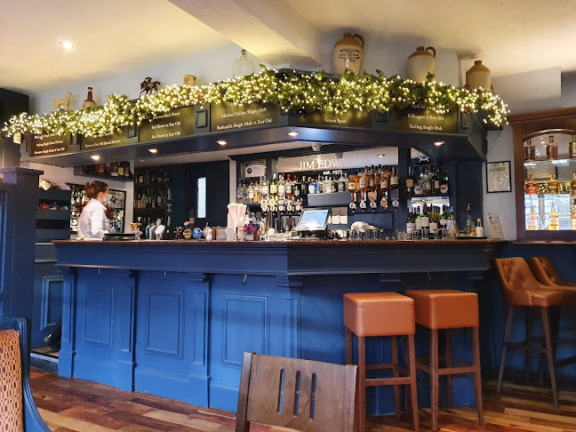 Comentarii opinii despre Jim Edwards