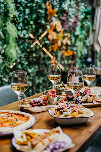 Brubakers - Hospitality and gastronomy