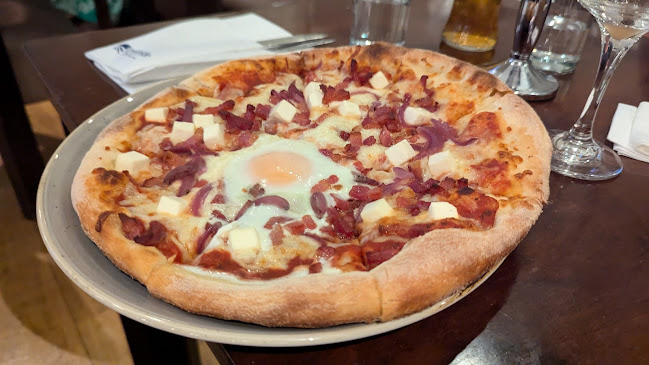 Opinii despre The Captain’s Bar în Redcastle - Hospitality and gastronomy