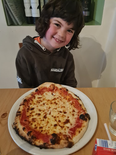 Comentarii opinii despre La Locandina