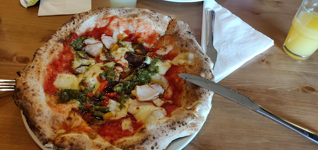 Curious Cat Wine Bar - Hospitality and gastronomy