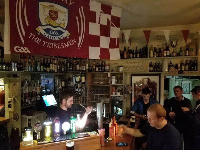 The Dew Drop Inn - Hospitality and gastronomy