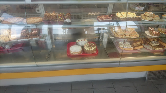 Sandhills Shopping Centre, Unit 9, Hacketstown Rd, Carlow, R93 PK49