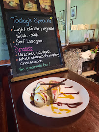 Opinii despre The Greenside Bar & Restaurant în Portlaoise - Hospitality and gastronomy