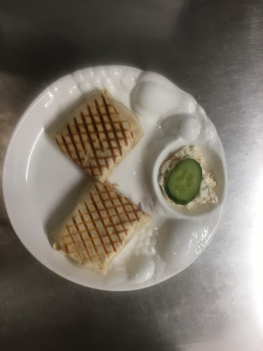 J&J Cafe Restaurant - Hospitality and gastronomy