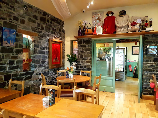 Opinii despre Maguires Cafe & Gift Shop în Navan - Hospitality and gastronomy