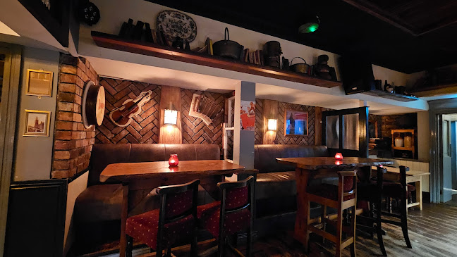 31 Pearse St, Tawnies Upper, Clonakilty, Co. Cork, P85 T668