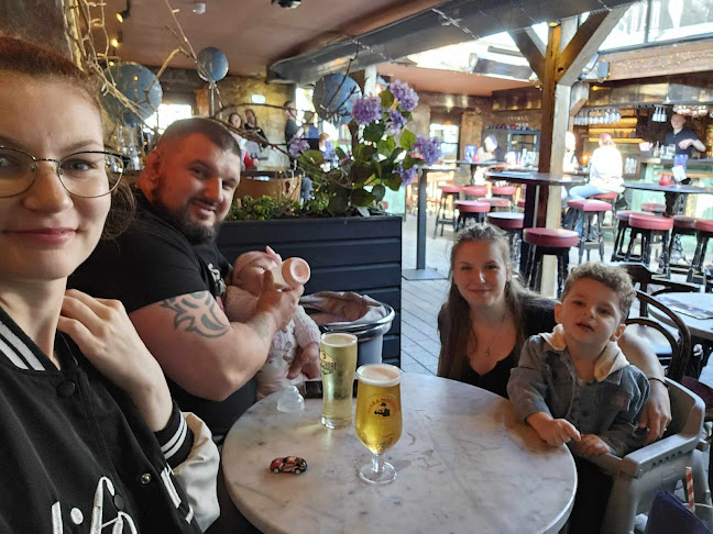 Comentarii opinii despre Little Richards Wood Fired Pizza