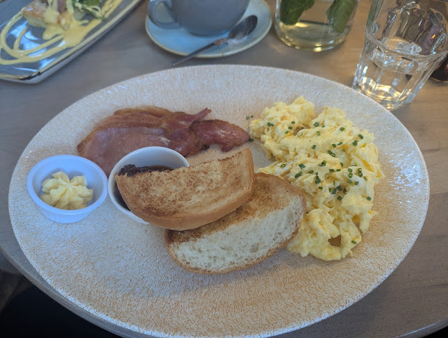 Comentarii opinii despre Corrib House Tea Rooms & Guest Accommodation