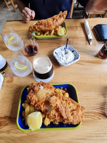 Guy's Seafood Bar Clifden - Hospitality and gastronomy