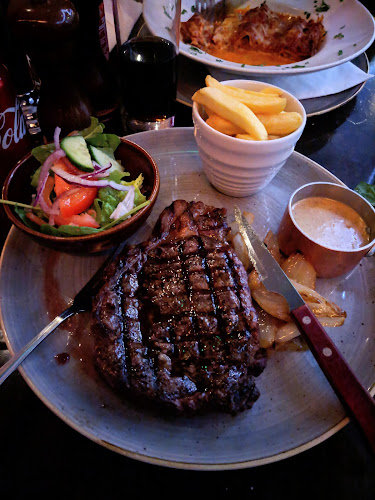 Comentarii opinii despre Il Colosseo