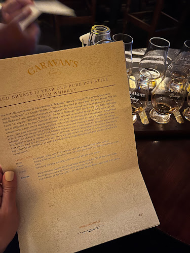 Garavan's Bar - Hospitality and gastronomy