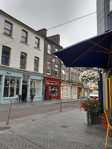 Comentarii opinii despre Arís