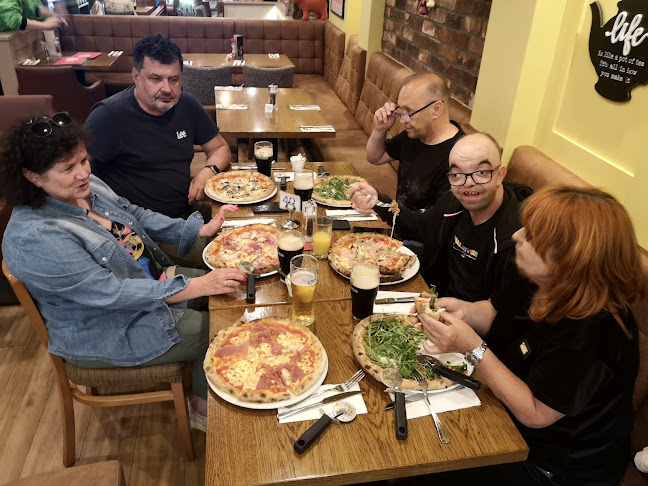 25 Eyre Square, Galway, H91 YY79