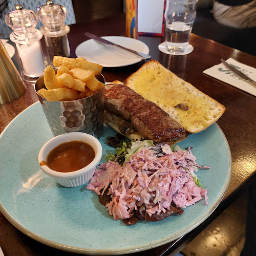 Comentarii opinii despre The Old Lodge Gastro Pub