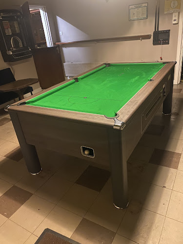 Comentarii opinii despre The Outhouse Bar & Lounge