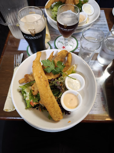 Opinii despre The Corner Bar în Kildysart - Hospitality and gastronomy