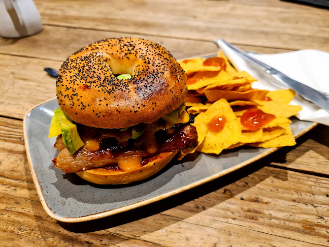 Mocha Beans Cross St