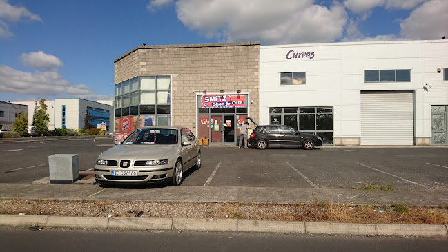 Smitz Shop & Cafe - Hospitality and gastronomy