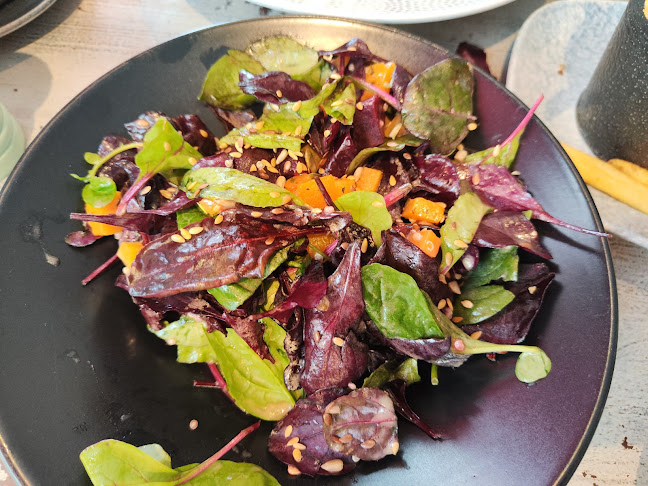 14 Lenaboy Gardens, Salthill, Galway, H91 A37N