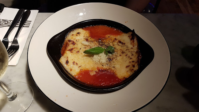 Milano - Hospitality and gastronomy