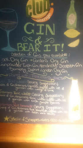 Durkin's Bar & Restaurant, Guesthouse & Square 1 Cafe - Hospitality and gastronomy