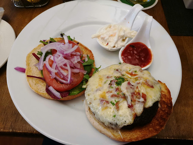 Slieve League Bar - Carrick