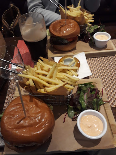 Jones Bar - Hospitality and gastronomy