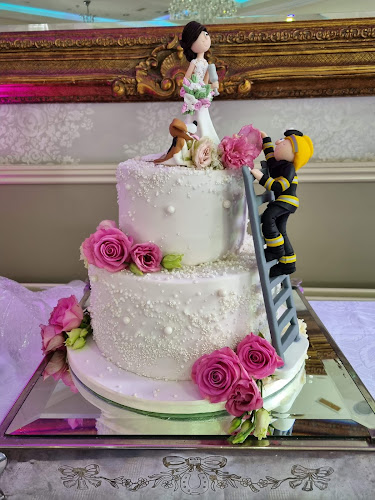 Comentarii opinii despre Bernadette Kennelly - Wedding Cakes Specialist